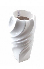 134 Plastične saksije